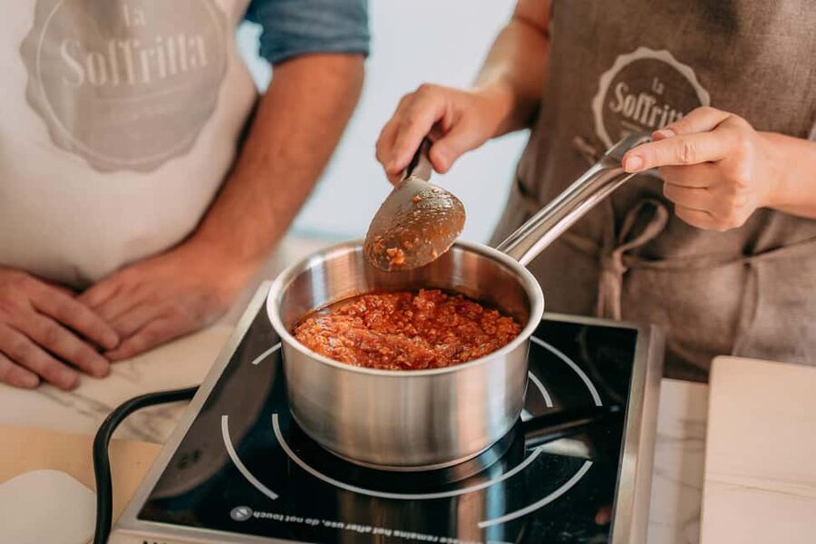 Bologna: Original Lasagna & Gelato Class at a Cooking School - Key points to know before booking