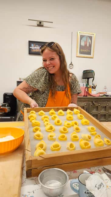 Bologna: Pasta Cooking Class, Ragu & Wine with Local Host - Tiramisu and the sweet finish