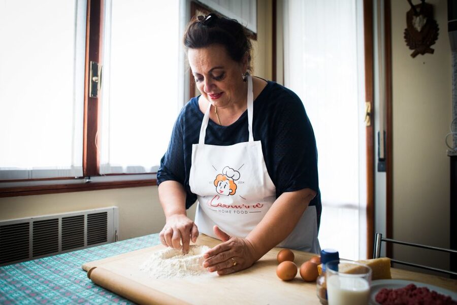 Bologna: Pasta-Making Class at a Local's Home - Arriving at the private family home
