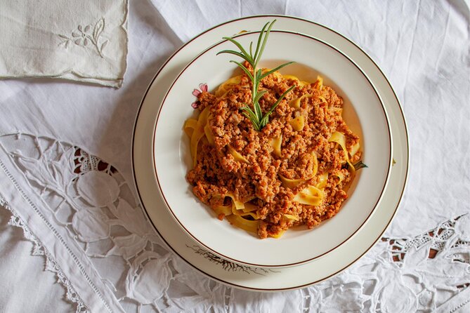 Bolognese Cooking Class with Margherita in the Historic Center - Practical booking advice for your Bologna day