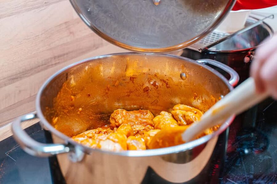 Budapest: Small-Group Cooking Class & Market Tour with Local - The social side is a major part of the value