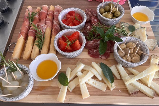 Cagliari Cooking Class: Sardinian Ravioli, Wine & Local Flavors - Booking Timing and Cancellation