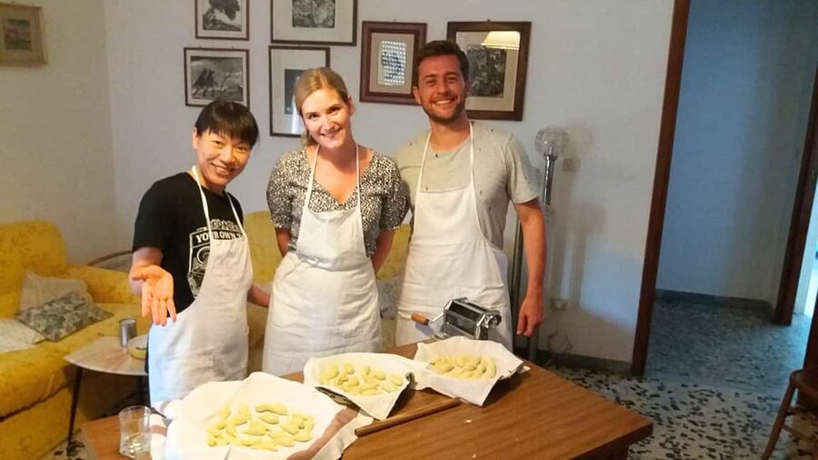 Cagliari: Sardinian Cooking Class with Meal and Drinks - Two ways to eat the finished culurgiones