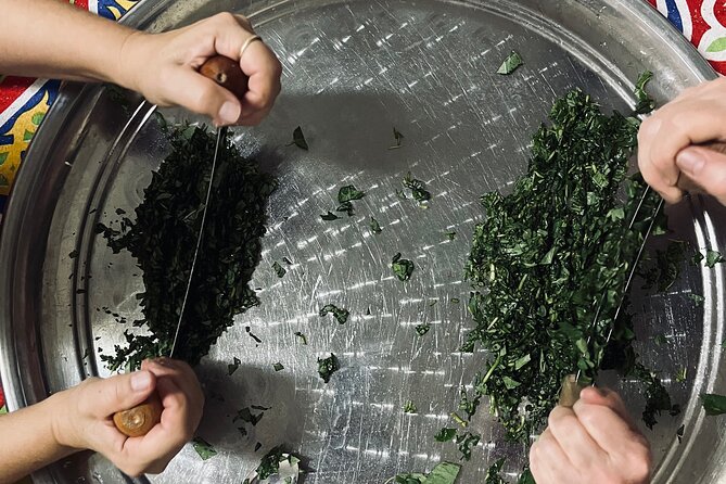 Cairo Cooking Class with an Egyptian Family - The extra value of local shopping advice