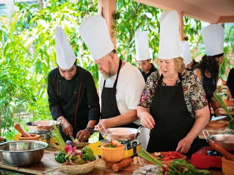 Cambodian Cooking Class - Cooking in a local home