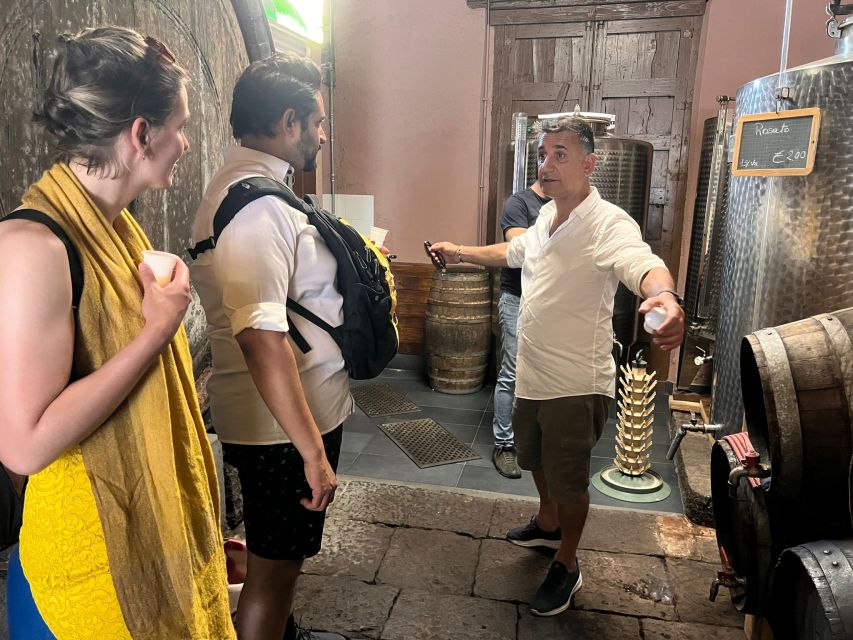 Catania: Market Tour and Cooking Class with Chef Riccardo - Lunch beside the pool with Sicilian wine