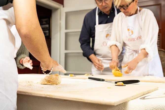 Cesarine: Home Cooking Class & Meal with a Local in Bologna - Why Bologna is the right place to learn pasta