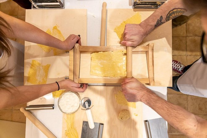 Cesarine: Home Cooking Class & Meal with a Local in Varenna - Key points to know before booking