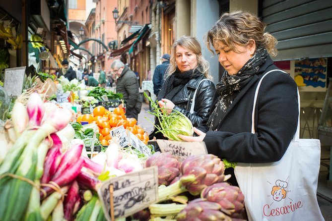 Cesarine: Market Tour & Cooking Class at Local's Home in Bologna - Timing, meeting details, and practical planning