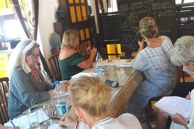 Chef Kamal's Indian Cooking Classes - Key points to know before booking