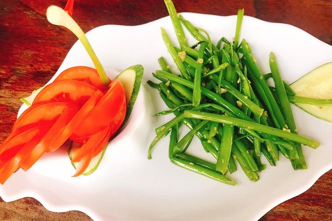 Chef Vu Cooking Class Plus Market Trip in Saigon Center (Pick up by Cyclo) - Group size, teaching style, and the Chef Vu name