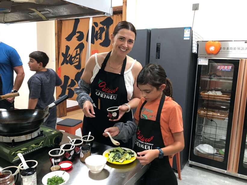 Chengdu: Cooking Class with Fresh Market Half Day Experience - Learning several dishes instead of one