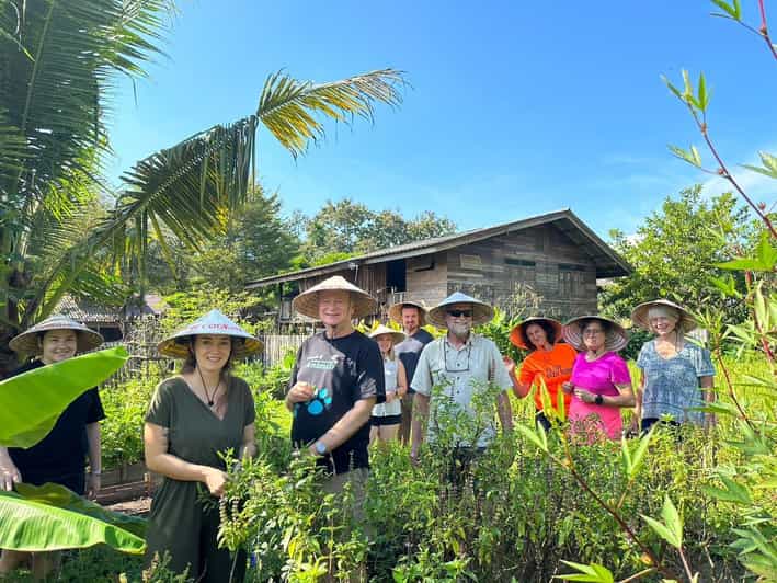Chiang Mai: Asia Scenic Thai Cooking School - Five dishes, chosen by you