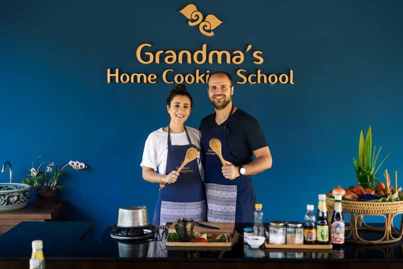 Chiang Mai: Authentic Cooking Class with Market & Farm Visit - How the class options compare