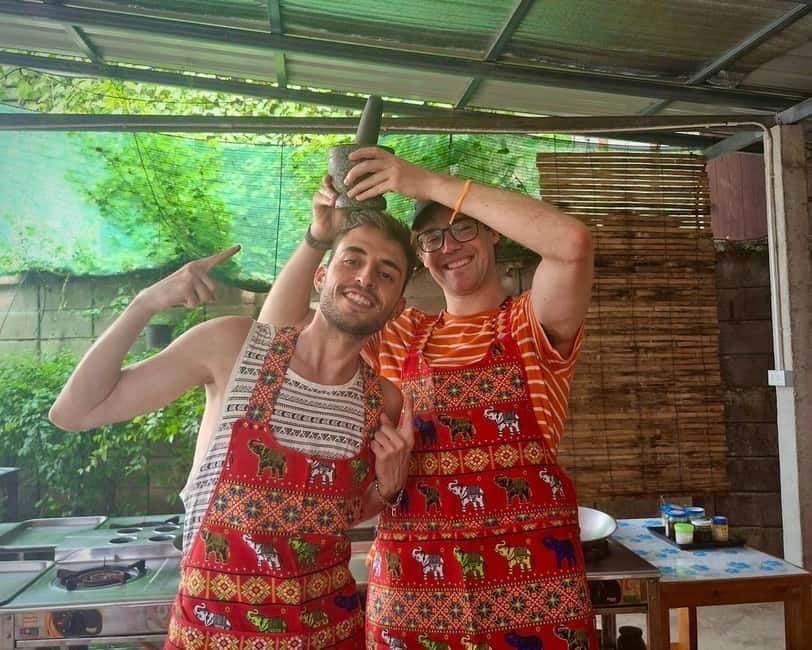 Chiang Mai: Cooking Class, Market & Thai Herbs Garden Tour - Practical details that affect your day