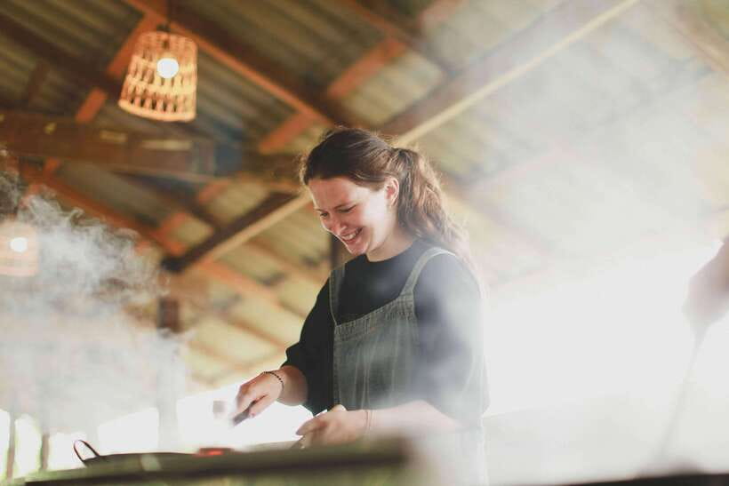 Chiang Mai: HALF-DAY COOKING COURSE at a Thai Cooking Farm - From Chiang Mai hotel pickup to the market