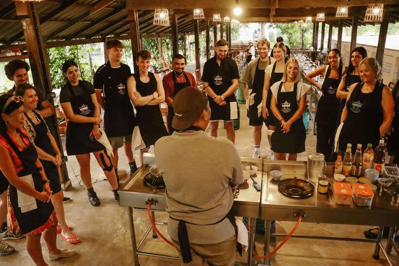 Chiang Mai: HALF-DAY COOKING COURSE at a Thai Cooking Farm - The Rice Barn’s open-air cooking setting