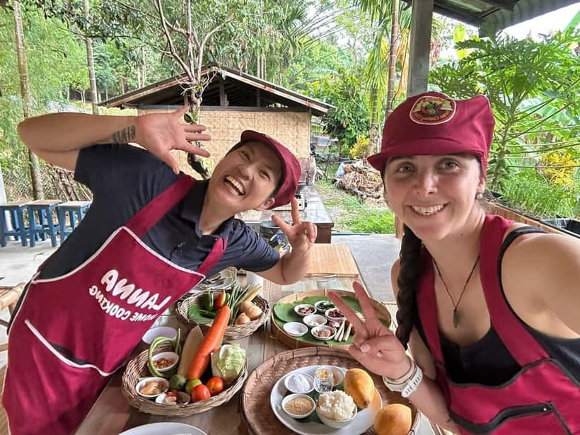 Chiang Rai:Lanna Home Cooking Class at Give Green Farm House - At a glance
