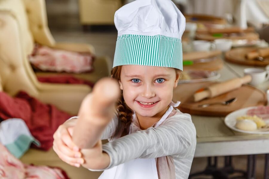 Como: Premium Pizza-Making Class at a Pizzeria - Timing, language, and group size