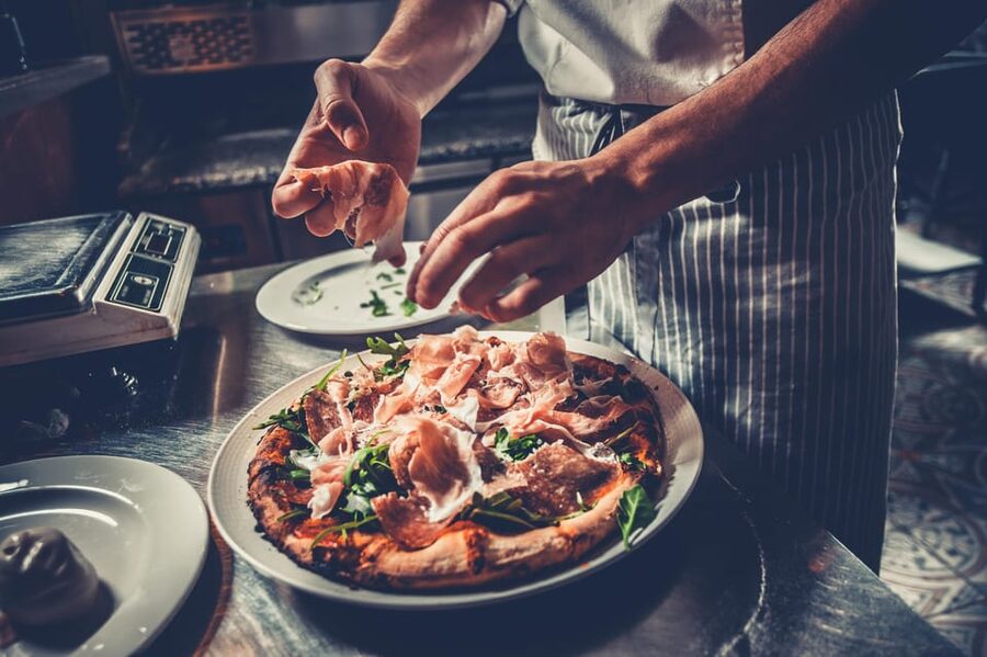 Como: Premium Pizza-Making Class at a Pizzeria - Starting with the dough in Como