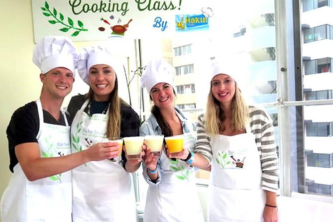 Cook an Authentic Ceviche And Peruvian Pisco Sour! - Ceviche shows you how lime changes fresh fish