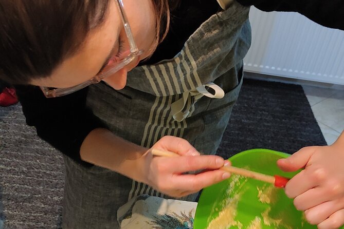 Cook & Dine With a Local Greek Family in Thessaloniki - Why the small group matters