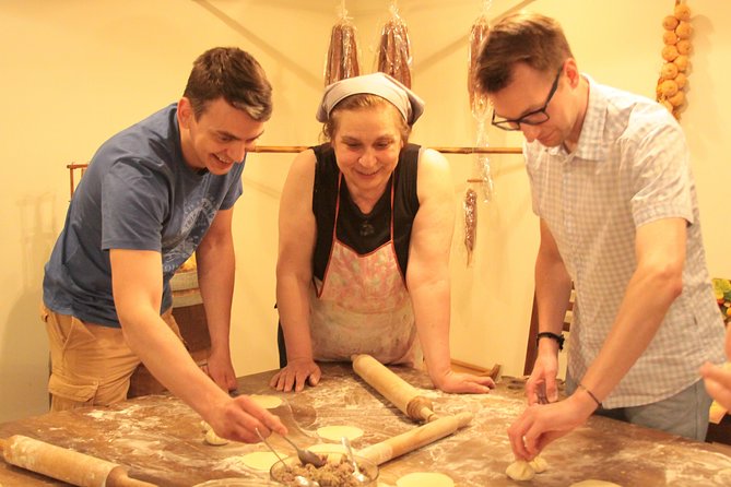 Cook True Ajarian Khachapuri and Khinkali in Highlanders Style - Meeting the cooks at Chakandrila