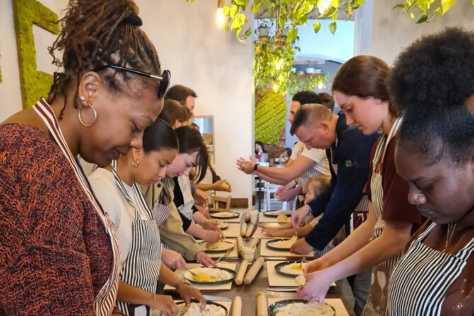 Cooking Class 2 Hour Spanish Steps - Fettucine and Tiramisù - Turning flour and eggs into fettuccine