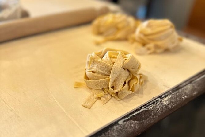Cooking Class 2 Hour Spanish Steps - Fettucine and Tiramisù - The restaurant setting and meeting point