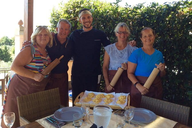 Cooking class and home made pasta in Florence with LA VIVANDIERA! - Booking and cancellation details