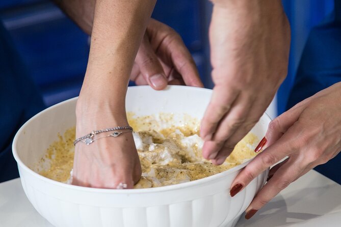 Cooking Class and Wine Pairing in Capri - Pairing the meal with organic regional wines