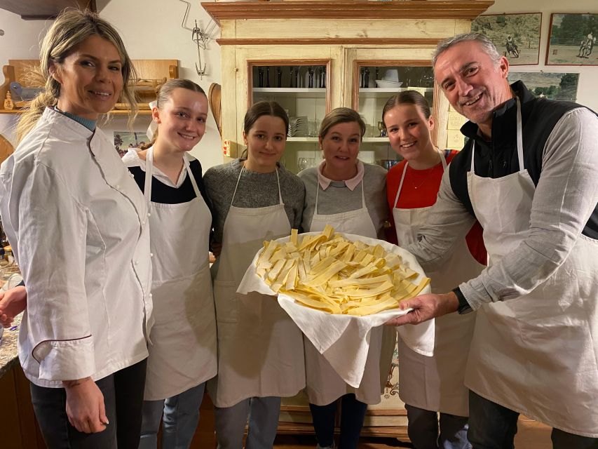 Cooking class at Villa Toscana near Cortona - A small group, but not necessarily a private class