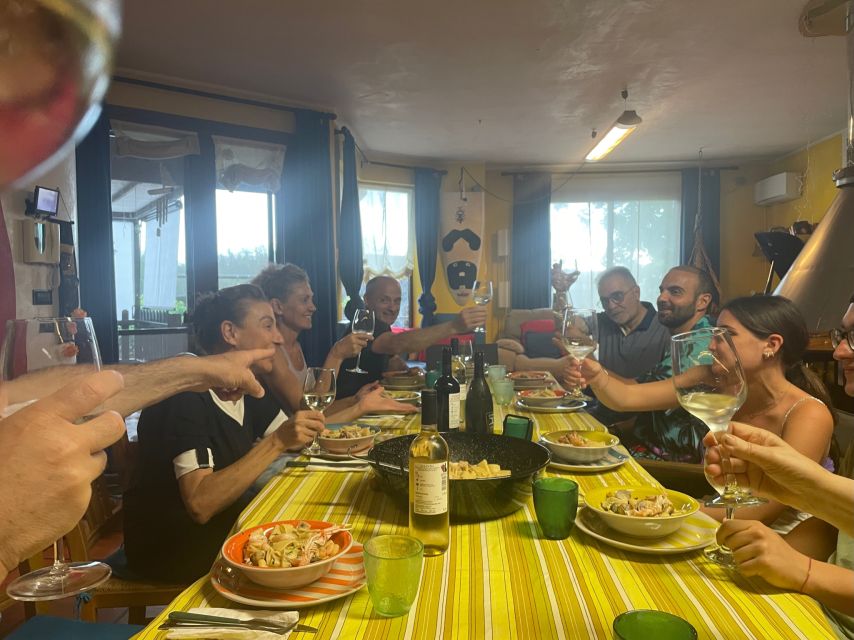 Cooking class, dinner and wine tasting in Lecce (Corigliano) - Dessert, limoncello, and music after dinner