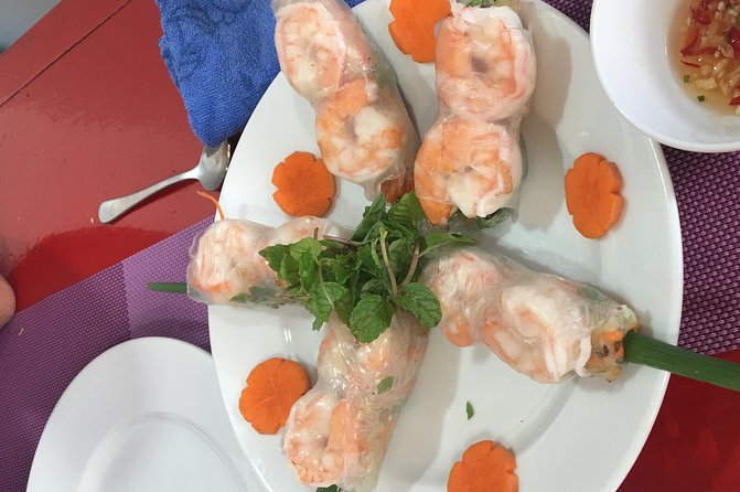 Cooking class for lunch start at 12:00-3:00pm cooking yourself - A market lesson before lunch
