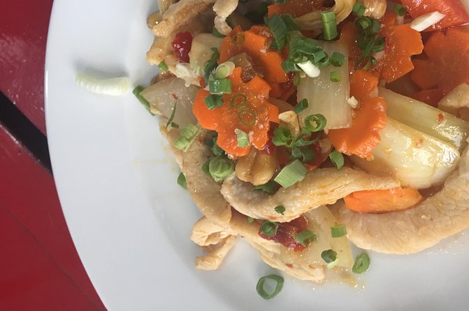 Cooking class for lunch start at 12:00-3:00pm cooking yourself - From market basket to Vietnamese lunch