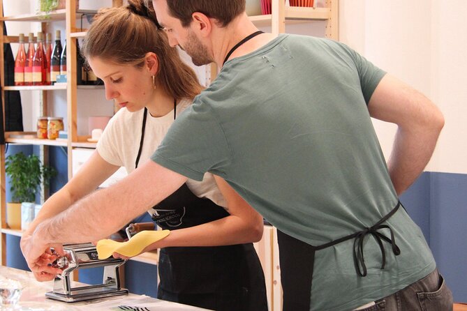 Cooking Class : Fresh pasta and TIRAMISÙ with Lake Garda wines - The Lazise Setting on Corso Cangrande