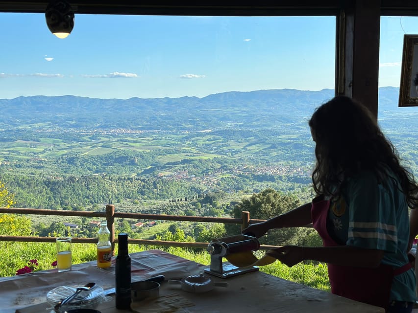Cooking class in a private medieval village - Who will enjoy this experience most