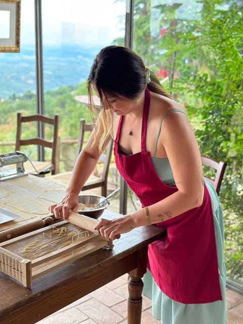Cooking class in a private medieval village - Should you book Borgo La Capraia?