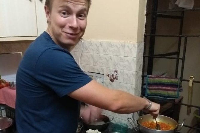 Cooking Class in Jaipur – Family Experience with Meal & Transport - Entering a Jaipur home for a two-hour cooking lesson
