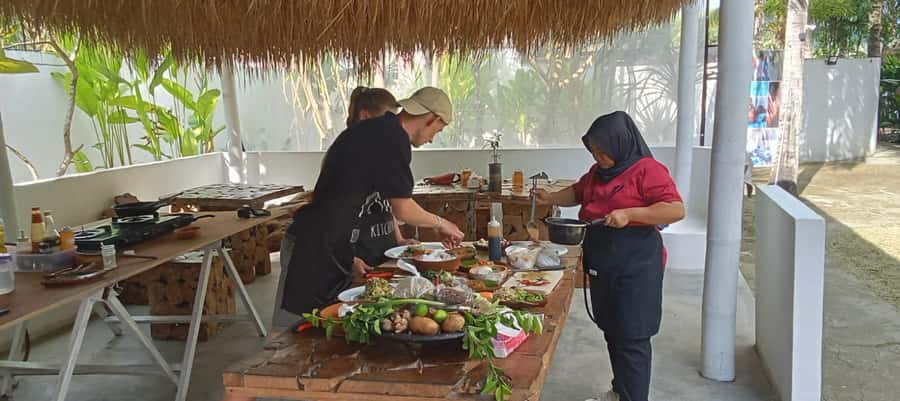 Cooking Class in Lombok - Four recipes, not just a cooking demonstration