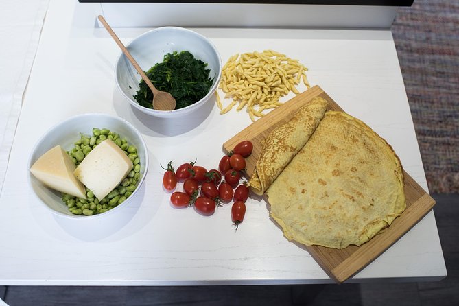 Cooking Class & Meal with a Local in Genoa - A Genoese kitchen instead of a restaurant table