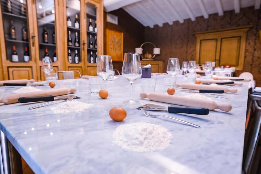 Cooking Class with Carbonara, Pesto Making, Lasagna, Cannoli - What the 4 to 5 hour schedule feels like