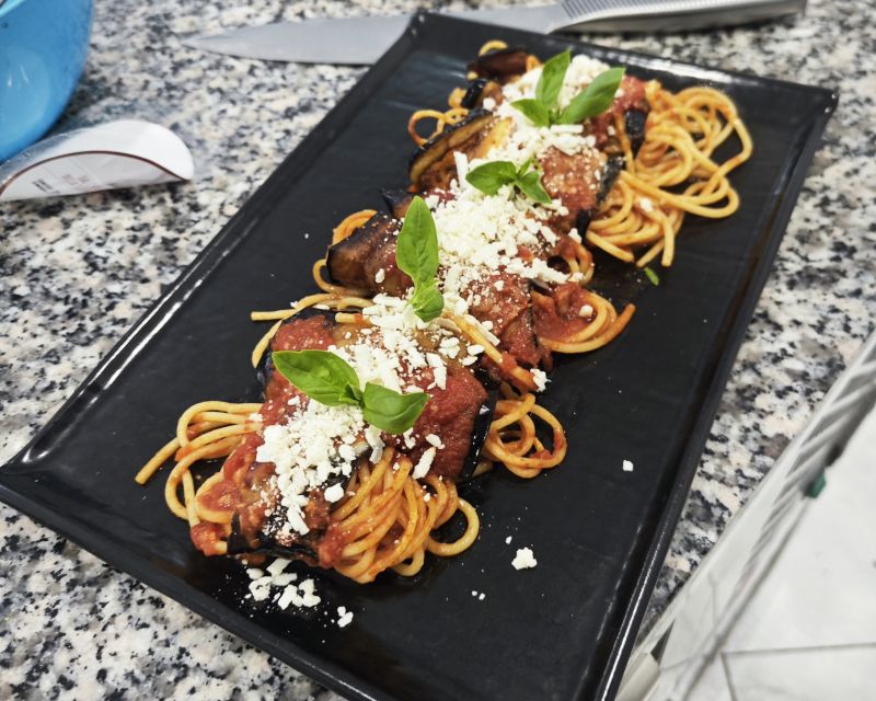 Cooking Class with lunch or dinner - What the three-hour session includes