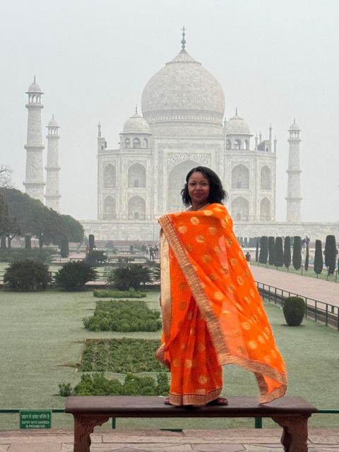 Cooking class with taj - Henna and learning to wear a sari