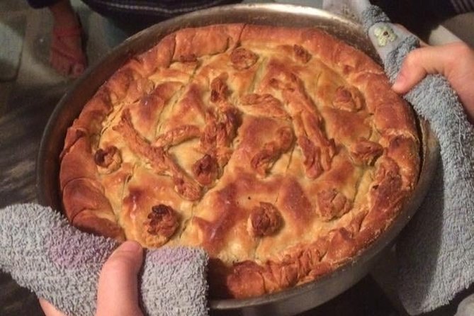 Cooking Classes in Mykonos Greece - What the Mykonian Spiti setting adds
