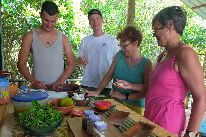 cooking lesson - Pickup, villas, and the practical details