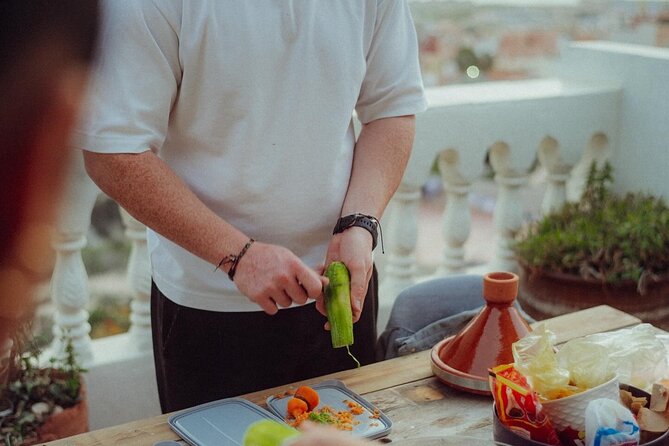 Cooking the Moroccan Way, Tamraght - Preparing ingredients on the rooftop
