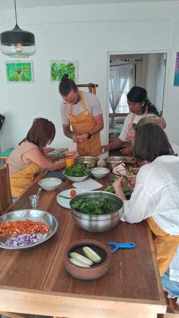 Cooking with Arun & Tamil Family - Who will enjoy this most?
