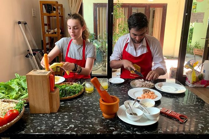 Cooking with Jolie in Hoi An - Cooking Four Vietnamese Dishes in a Family Home