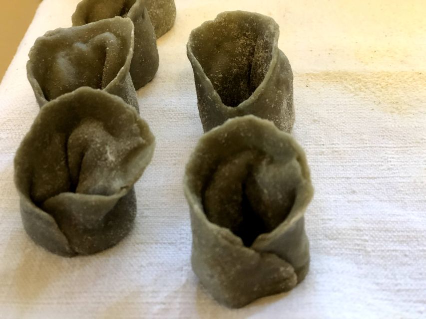 Cortona: Pasta and Pizza Cooking Class - Practical details that matter